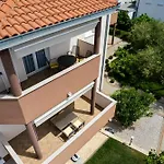 Апартаменты Maric *