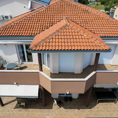 Apartamento Maric Vodice
